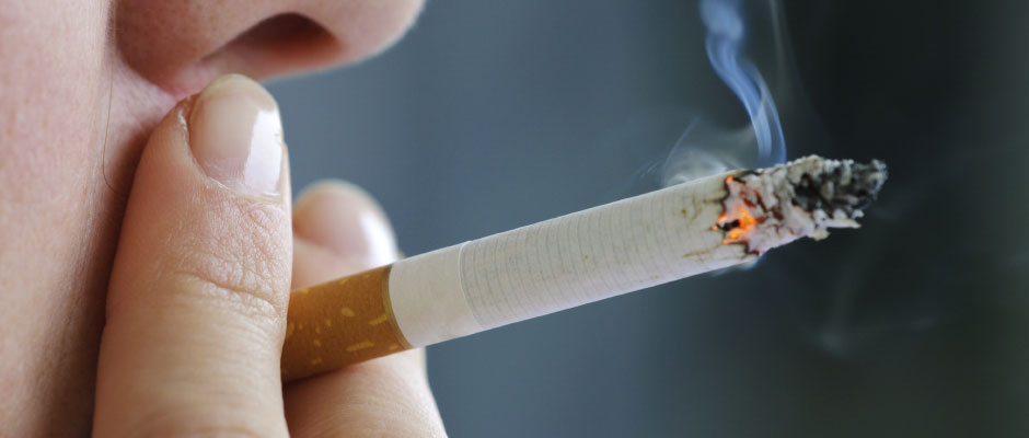 Do you smoke? Learn how it affects your oral health
